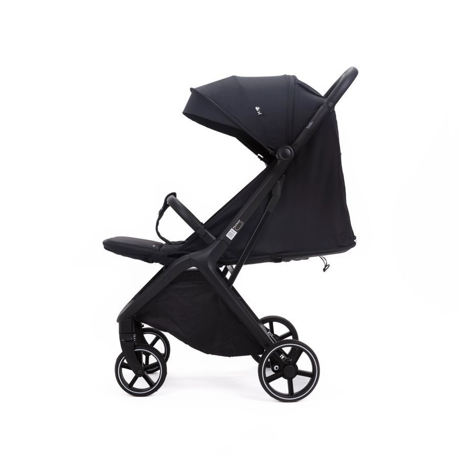 Прогулочная коляска Adamex Bello Black